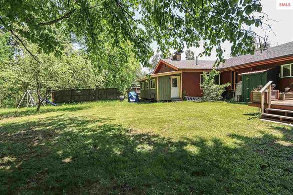 Starrs Acreage: 830 Kootenai Cutoff Rd, Sandpoint, ID 83864